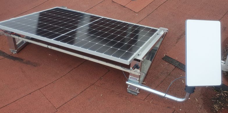 Solar panel + Starlink